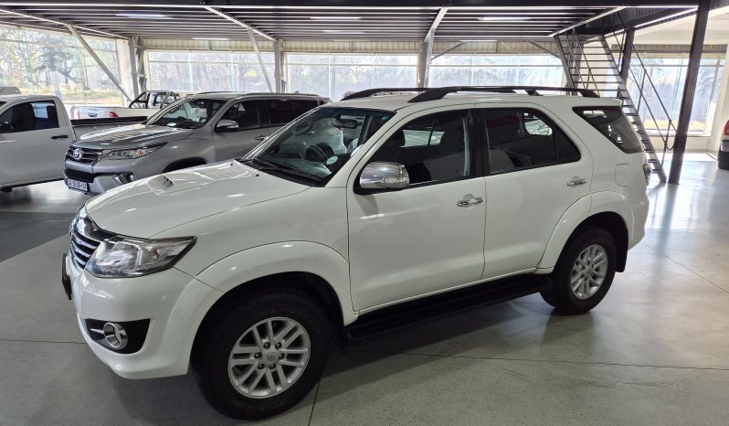 2015 Toyota Fortuner 2.5 D-4D Auto full