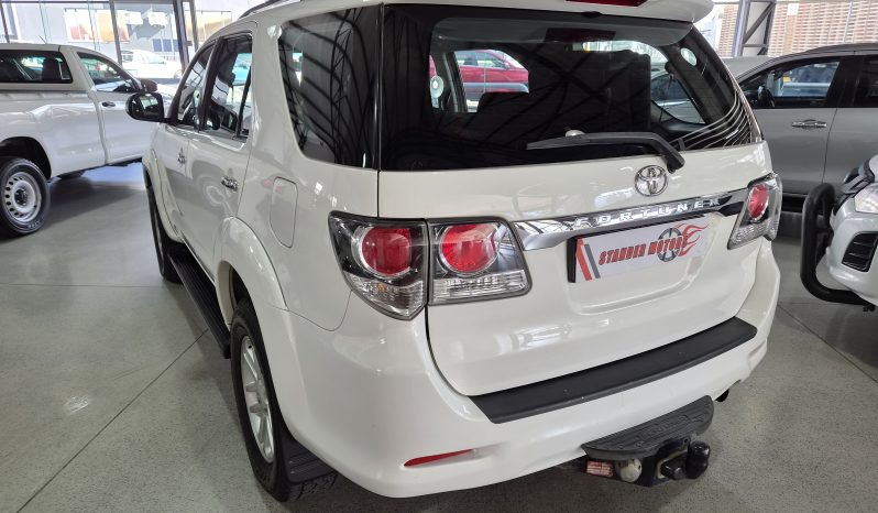2015 Toyota Fortuner 2.5 D-4D Auto full