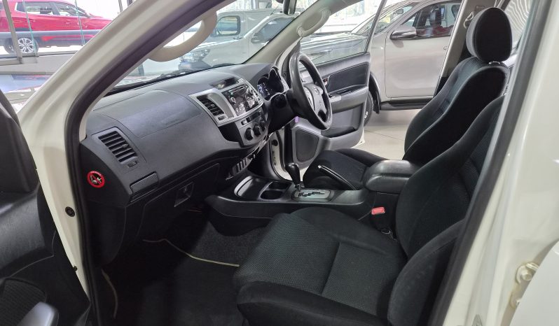 2015 Toyota Fortuner 2.5 D-4D Auto full
