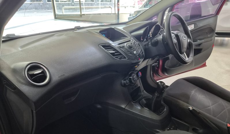 2014 Ford Fiesta 1.4 Trend 5dr full