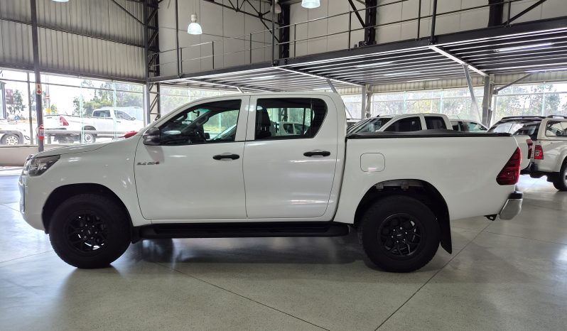 2021 Toyota Hilux 2.4 GD6 D/C Raider full