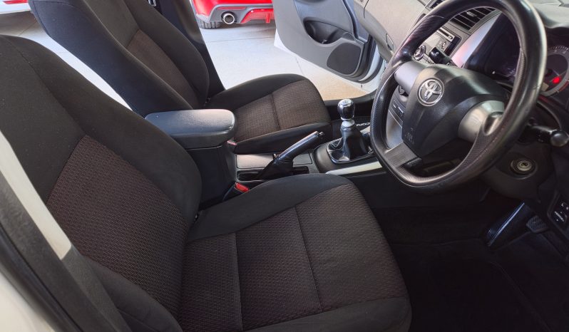 2015 Toyota Corolla Quest 1.6 full