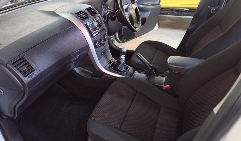 2015 Toyota Corolla Quest 1.6 full