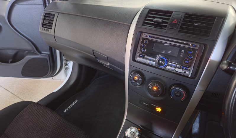 2015 Toyota Corolla Quest 1.6 full