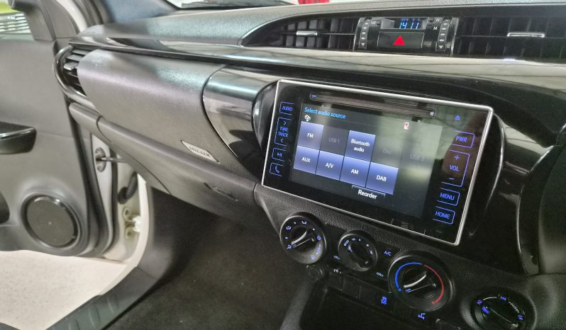 2018 Toyota Hilux 2.8 GD6 4×4 Raider S/C full