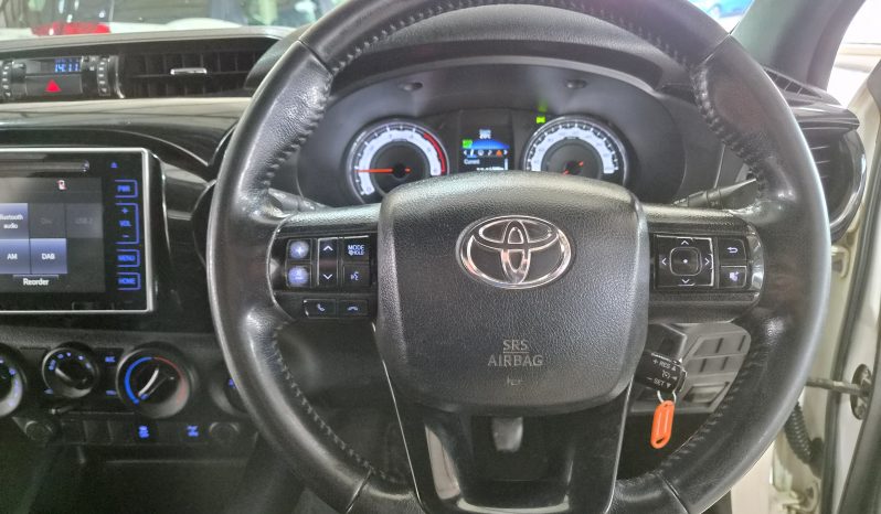 2018 Toyota Hilux 2.8 GD6 4×4 Raider S/C full