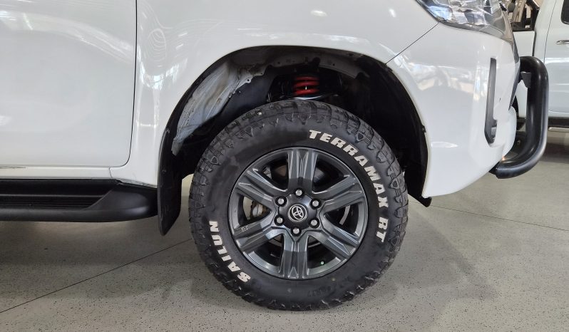 2021 Toyota Hilux 2.4 GD6 Raider D/C 4×4 full