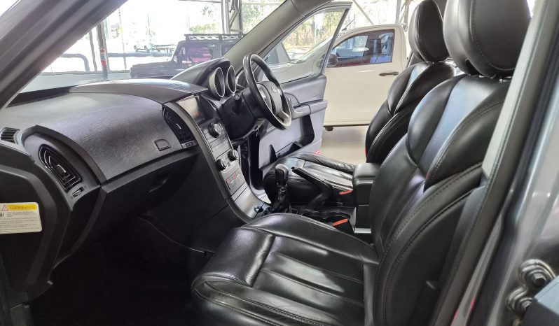 2018 Mahindra XUV500 2.2 CRDe W8 AWD full