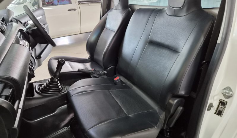 2020 Toyota Hilux 2.4 GD A/C S/C full