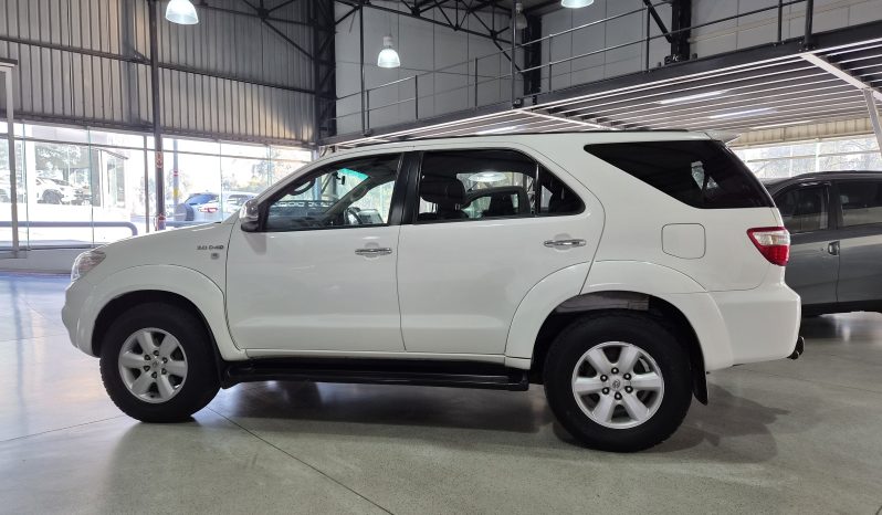 2010 Toyota Fortuner 3.0 D-4D 4×4 Auto full