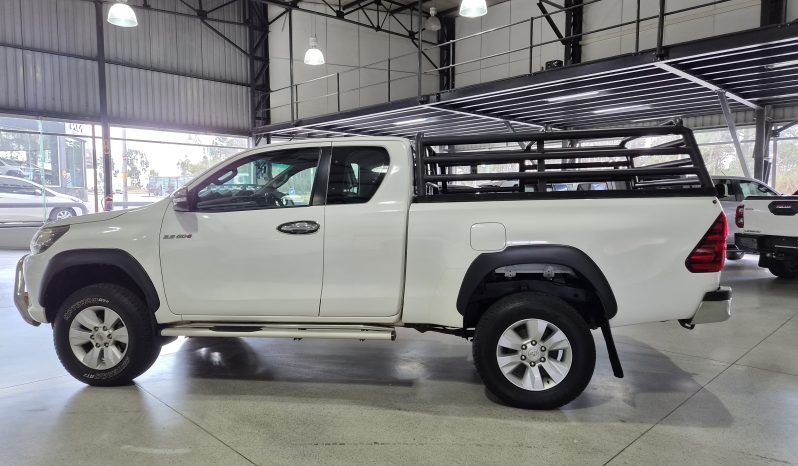 2016 Toyota Hilux 2.8 GD6 Xtra Cab full