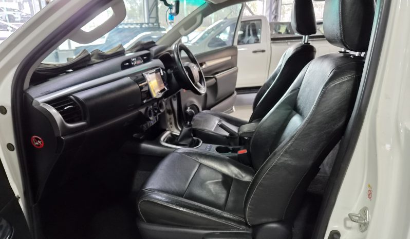 2016 Toyota Hilux 2.8 GD6 Xtra Cab full