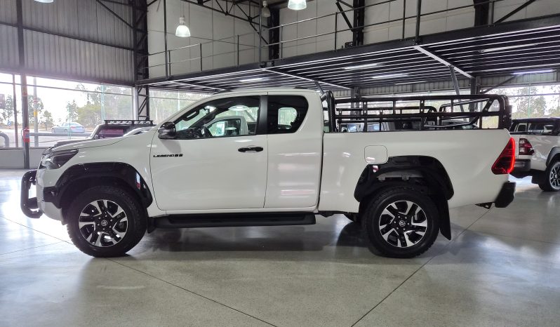 2026 Toyota Hilux 2.8 GD6 Xtra Cab 4×4 Auto Legend 55 full