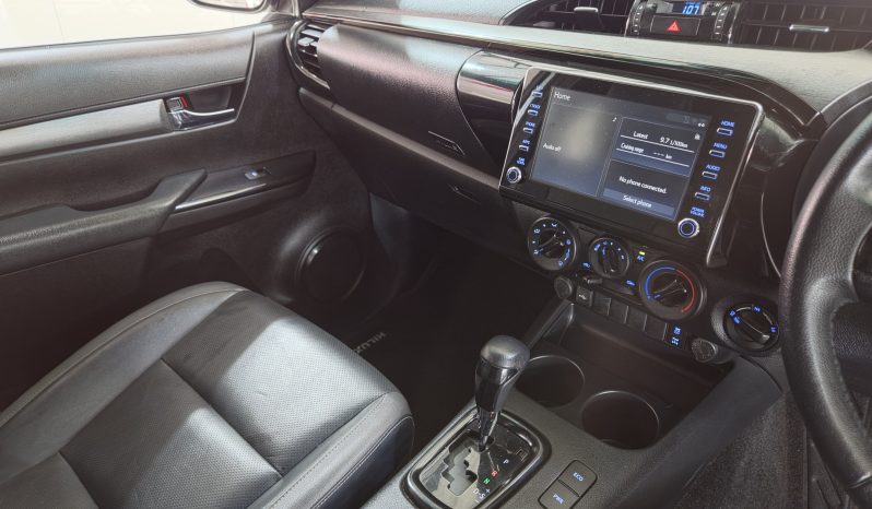 2024 Toyota Hilux 2.8 GD6 Xtra Cab Legend 4×4 Auto full