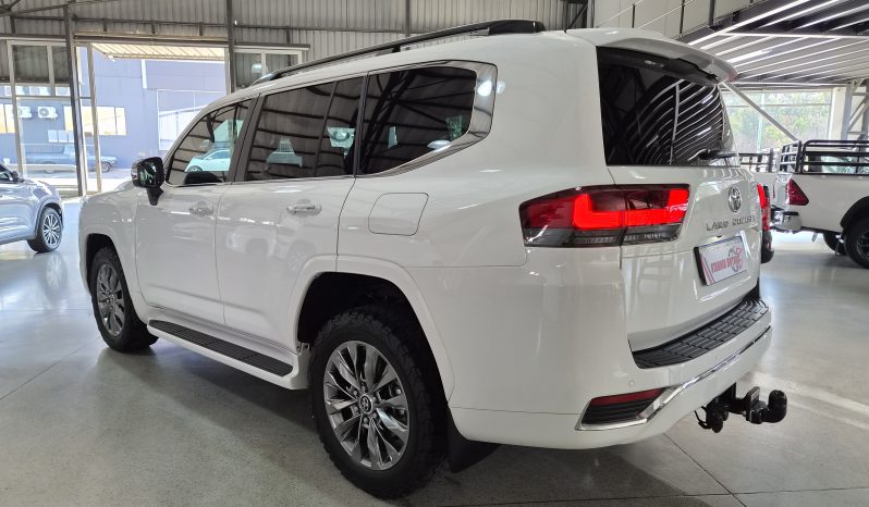 2023 Toyota Land Cruiser 300 3.3D ZX full