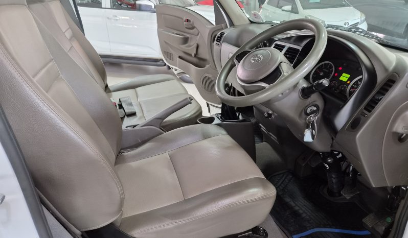 2024 Hyundai H100 2.6D D/S A/C full