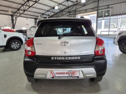 2016 Toyota Etios Cross 1.5 XS 5dr