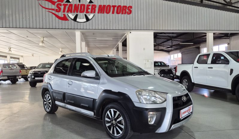 2016 Toyota Etios Cross 1.5 XS 5dr full