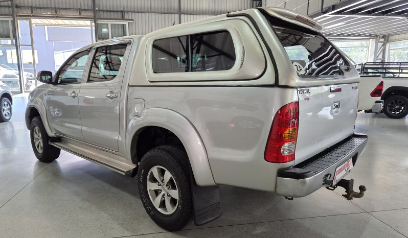 2009 Toyota Hilux 2.5 GD6 D/C Raider full