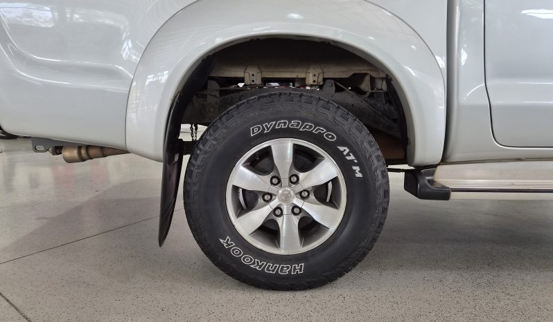 2009 Toyota Hilux 2.5 GD6 D/C Raider full