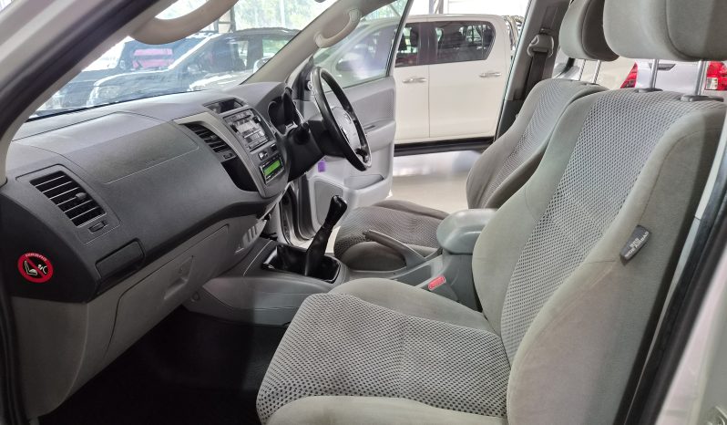 2009 Toyota Hilux 2.5 GD6 D/C Raider full