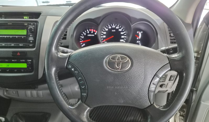 2009 Toyota Hilux 2.5 GD6 D/C Raider full