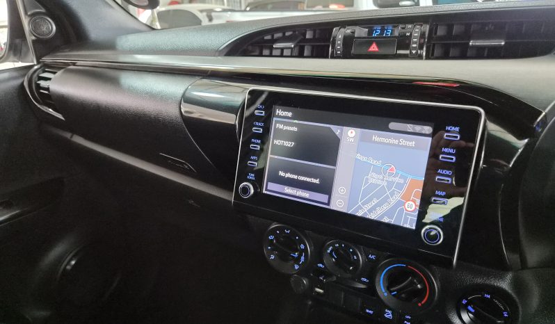 2021 Toyota Hilux 2.8 GD6 Xtra Cab 4×4 Legend full