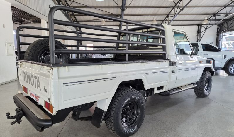2006 Toyota Land Cruiser 70 4.2 D S/C full