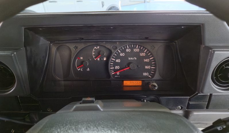 2006 Toyota Land Cruiser 70 4.2 D S/C full