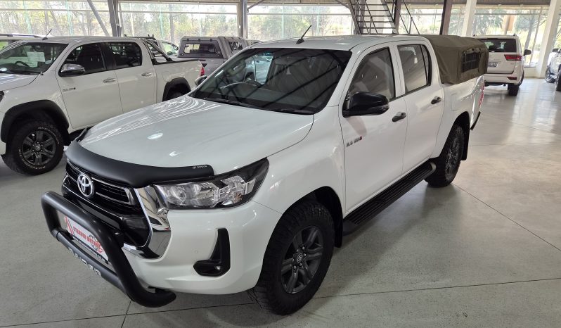 2023 Toyota Hilux 2.4 GD6 D/C Raider full