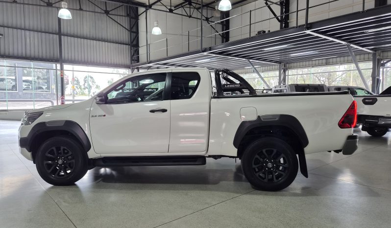 2022 Toyota Hilux 2.8 GD6 Xtra Cab Legend Auto full