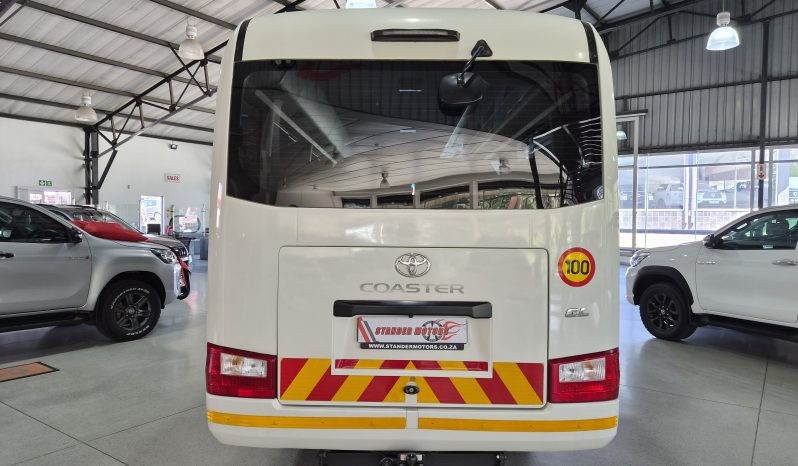 2022 Toyota Coaster 2.8D GL Auto 23 Seater full